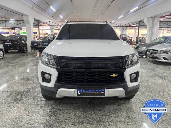 CHEVROLET S10 2.8 16V TURBO DIESEL HIGH COUNTRY CD 4X4 AUTOMÁTICO